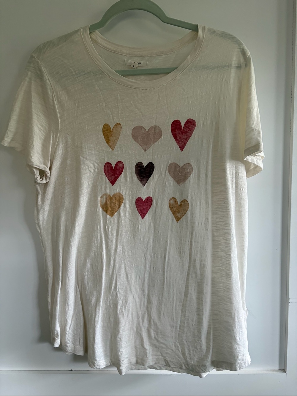 Cream Heart Design Tshirt
